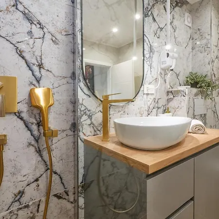 2973a * Lokva Rogoznica